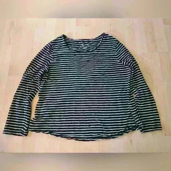 Chicos the ultimate long sleeve tee size 3 - Picture 2 of 6